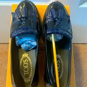 BRAND NEW- TOD’S Tassel Loafer